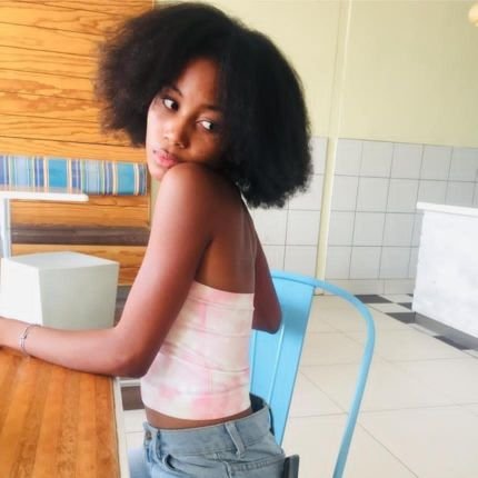 imbaby_e's profile picture. 