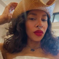 Trudy (@trudyxhuxtable) 's Twitter Profile