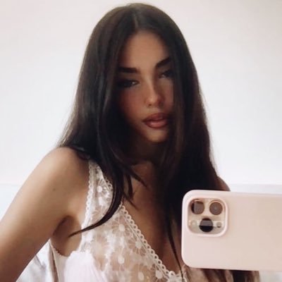 freekittyv's profile picture. 