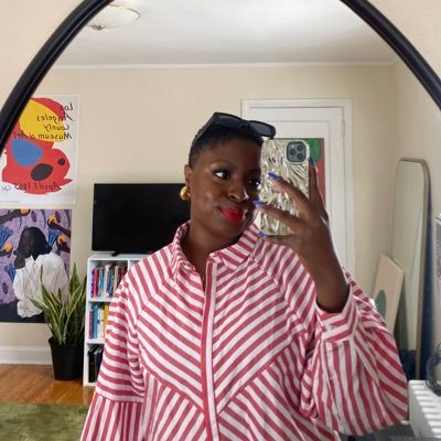 faculty fellow at NYU studying race, beauty + digital/pop culture. thoughts are my own and probably half-baked.