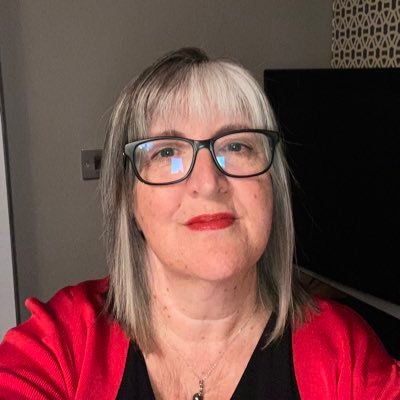 undomestic goddess. http://Brummie.Blogger. https://t.co/URC9nHqtp1,nan,surrogate mom to 50+Firefighters. Love to laugh & dance.Breast cancer survivor. Glass half-full.