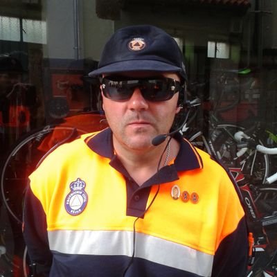 #Radioaficionado ,colaborador de la Red Nacional de Radio de Emergencia #REMER de @proteccioncivil 🇪🇦 ¡VIVA LA RADIO!🎙️📻📡🛰️