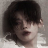 tsu🕸️ia (@jjvnnyangg) 's Twitter Profile