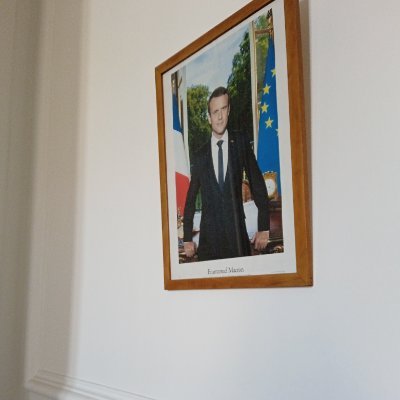 An VIII d'Emmanuel Macron
🏛️ Politiste