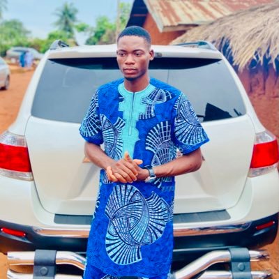 homme de la nuit 🏴☠️,Dieu de la sorcellerie 🏴☠️,le Dieu du monde 🏴☠️