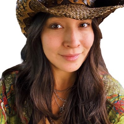 Laura Matsue Profile