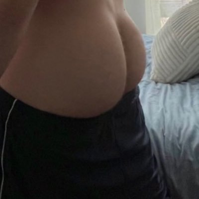 manlyjuices's profile picture. 