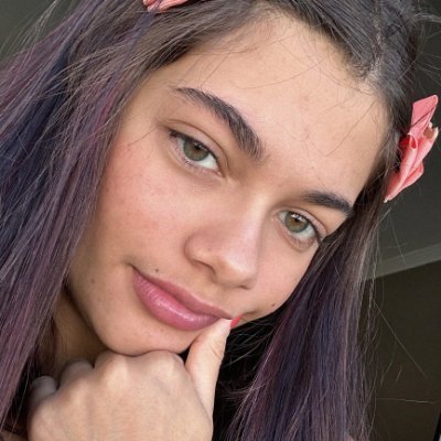 Delaware’s finest little problem. Innocent look, evil tongue.💦😈
I’ll break you with one glance.
Get in through the free link.👇
