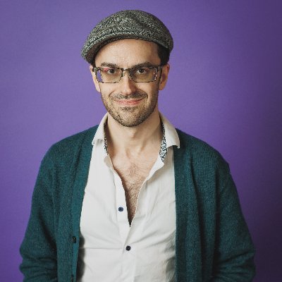 'A dapper raccoon cosplaying as a man'
Lifestyle and variety streamer.
Twitch & LogiG Partner contact@domesticdan.com
https://t.co/t2FXZEMPxm
