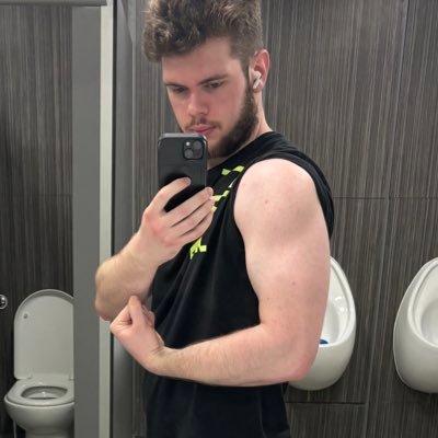 HP8Harrison's profile picture. Ai student, becoming a chat bot creator expert🫡 TRW University Student