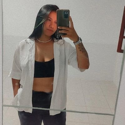 vicksm20's profile picture. 24y💕 judoca 🥋 professora🧑‍🏫 Tec. enfermagem 🩺