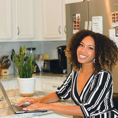 lisajamzy's profile picture. I study the RICH $ Teacher Motivate GOD FIRST 🙏 𝔼𝕏ℙ𝔼ℝ𝕋 𝕀ℕ 𝔽𝕆ℝ𝔼𝕏 𝕋ℝ𝔸𝔻𝕀ℕ𝔾 & 𝔹𝕀𝕋ℂ𝕆𝕀ℕ 𝕄𝕀ℕ𝕀ℕ𝔾 ⏱ 24 🄷🄾🅄🅁🅂 🅂🄴🅁🅅🄸🄲🄴 💵 ⒺⒶⓇⓃ ⒾⓃⒸⓄⓂⒺ