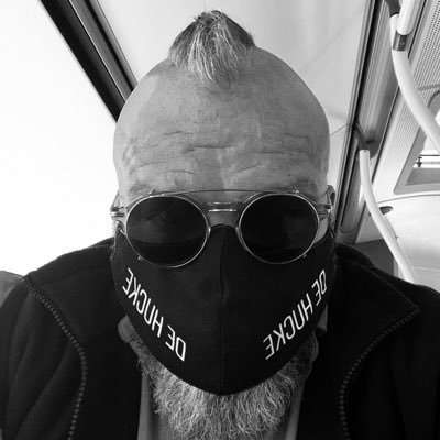 dehucke88's profile picture. Ich bin ein Katalysator durch mich entwickeln sich die Dinge