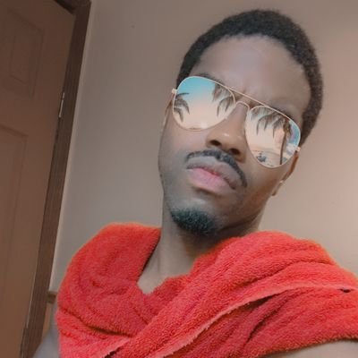 I'm a nice guy down to earth working my way up to be a ⭐ star I'm working on my only fans which is comein 🔜🙏 so stay tuned also my xvideos and my pornhub