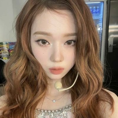 bellyzxzxz's profile picture. Winter & ningning collection