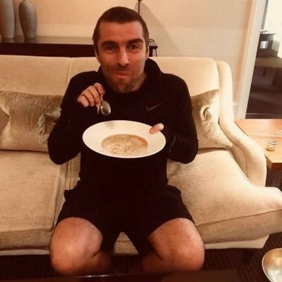 Elll_Pacho's profile picture. Da quando Bacca non segna più non è più domenica. Ricercatore di calcio verticale. Jugoslavian players enjoyer