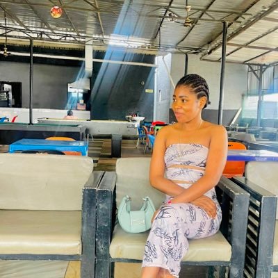 Sommie (obochi onu)
Fun to chat with
Very respectful but I don’t take rubbish