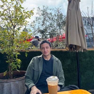 Malek_Amiri's profile picture. Previously @apple @georgiatech