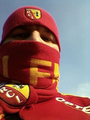Fan RC LENS since 1990
Abonné à Bollaert depuis 1997
Le sang et l'or coulent dans mes veines