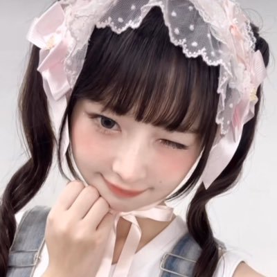 ⋆𐙚₊ᰔ —she/her. sbt & FA account 🛒🧘🏻♀️. o'love— ive poca + #cutestuff enjoyer ! ! #김레이 mma beloved:3 !! ˚ʚ♡ɞ˚ I'm looking for a mutual partner yeah 👼🏻🫶🏻