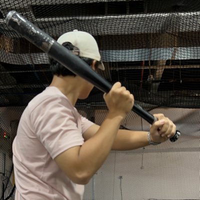 Lichts_21's profile picture. ENFP - I’m very ‘+’ person