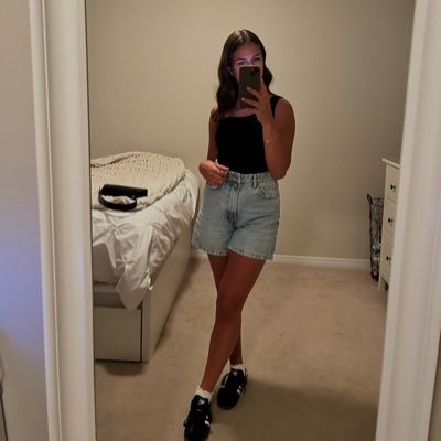 devynnoliver's profile picture. 