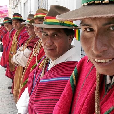 Ultra derecha, antigagas, la violencia es la solución a todo. marrón y puto? juas