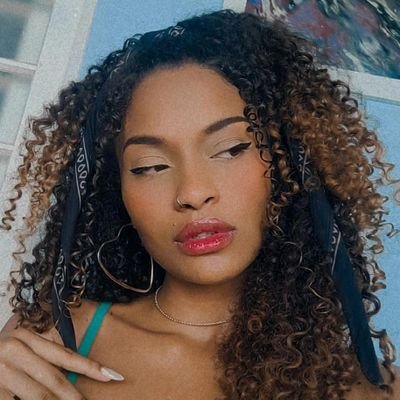 _enimaj's profile picture. não tenho certeza de nada, mas a visão das estrelas me faz sonhar