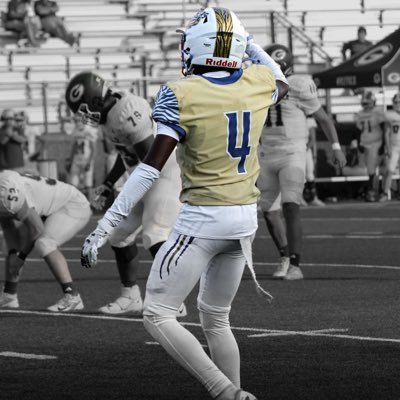 C/O 2027’ • bradwell Institute🐅 • CB! • GPA: 3.8• HT:5’9 • WT: 147 • Gmail: k.griffin769@icloud.com