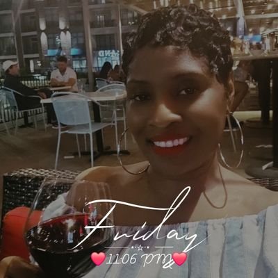 Mrs. Davis 💍
Mother of 4 ❤❤❤❤
Fashion lover 💅🏾👛🛍👗👠👡
God's girl🙏🏾😇🙌🏾