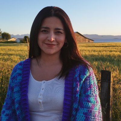 Amante del brócoli y ladrona de memes.
A veces socióloga. Mg. en Gobierno y Desarrollo Regional (c).
🇵🇸
🖤❤️