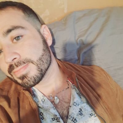 SoyluisKrlos's profile picture. soy un chico muy amable y  divertido. soy LICENCIADO en ENFERMERÍA y técnico en comidas internacionales. soy coleccionista de cactus