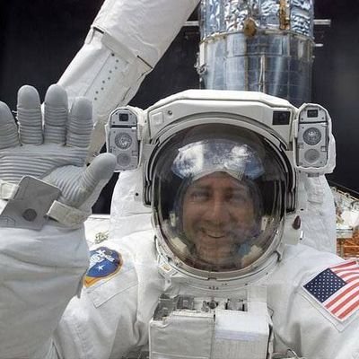 hofanaye's profile picture. Believer in blockchain’s potential to reshape economies.