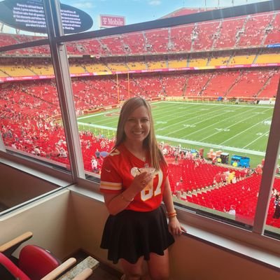 vrstephen's profile picture. I know I have good judgment, I know I have good taste...
Chiefs Kingdom (Taylor's Version) ❤️💛
Current Blue Crew 🩵❤️
KC Royal💙💛
Wildcat for life💜🤍