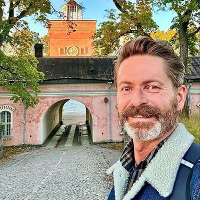 pilotthomas252's profile picture. It's all about how you see yourself in others🫂