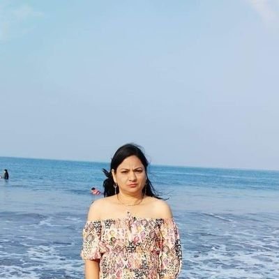 GayatriNev13's profile picture. relogin