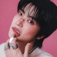 렌토 (@lleento) 's Twitter Profile