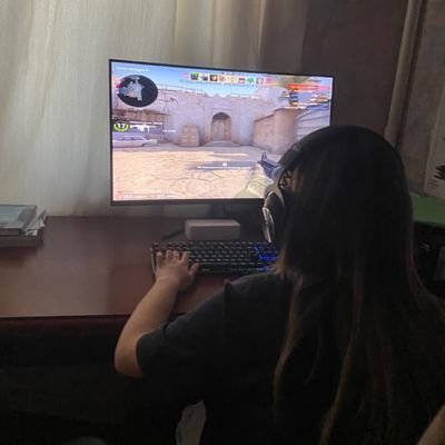 Graphic designer ,Gamer
Commission open.I bring characters to life.
