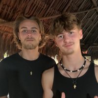 Aqujia (@likroneuh) 's Twitter Profile
