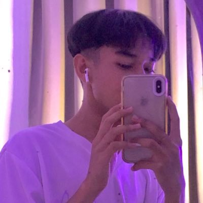 fxriissss's profile picture. ⓘ this user need you