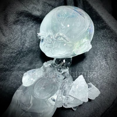 人形をつくったり絵を描いたりしています。宜しくお願い致します。 【Instagram】https://t.co/rsSzSRMmwO 【作品販売】https://t.co/Rw74pJqvhC いつもRTや♡ありがとうございます🙏励みになります🙇♂️