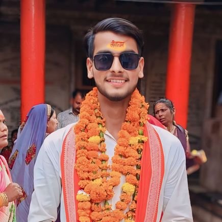 Politician👤 सांस्कृतिक ब्राह्मण🚩
☀भारतीय जनता युवा मोर्चा नगर उपाध्यक्ष बस्ती☀राष्ट्रीय स्वयंसेवक संघ बस्ती उ०प्र०