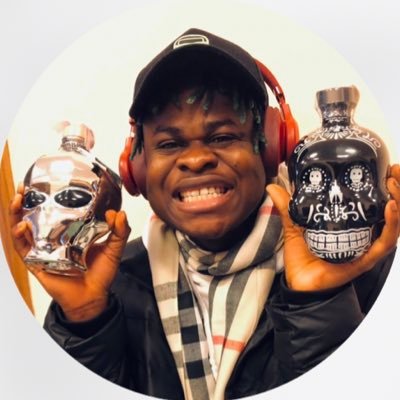 OGslatt15's profile picture. HATED,ADORED BUT NEVER IGNORED.. Manchester United till death …. your opinion 🚮🗑🚮