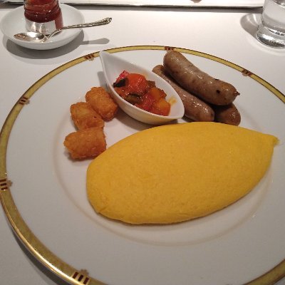 6ndOee84038's profile picture. 良いときもそうでないときも、中庸でありたい。
宝塚歌劇と薬膳と西洋占星術とピーターラビットとキューピーさんが好き。
太陽と金星と水星が蠍座。INFP。