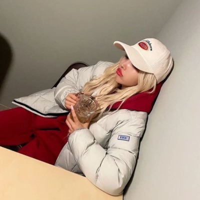 MantequillaPosa's profile picture. Twitter sucks, I love @soyeontopofme tho