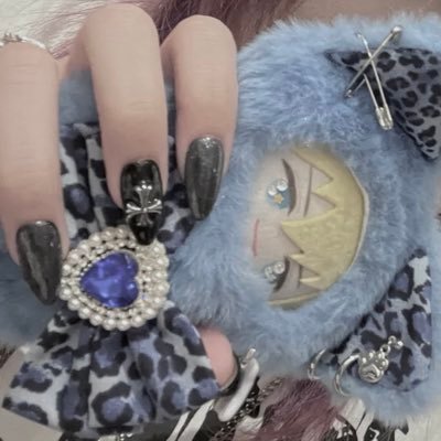 成人済 学生￤本人周辺B済み￤浮上≠返事￤🌈🕒🦝専用垢 🗝💸📕🛡、🐹￤以前のFF数300前後￤フォロリク◎
