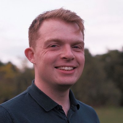 🌹🚜🌱🏛️ Theatre-lover, mudlarker and rock-bottom bargain hunter. Views and bad puns my own. 🟦🌌 - adamdyster