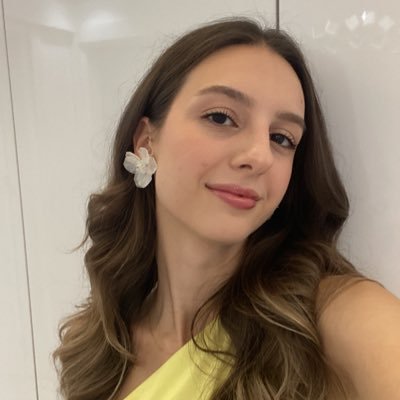 selinyrdgln's profile picture. 