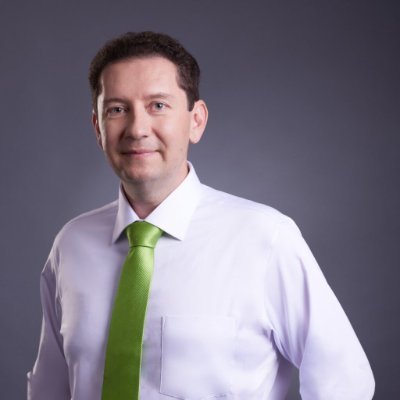 José Carlos Sánchez Verazaín, boliviano, abogado, ideológicamente conservador. Creo en Dios, patria, familia y libertad!