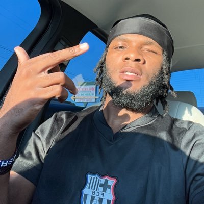 prince_fre32582's profile picture. 